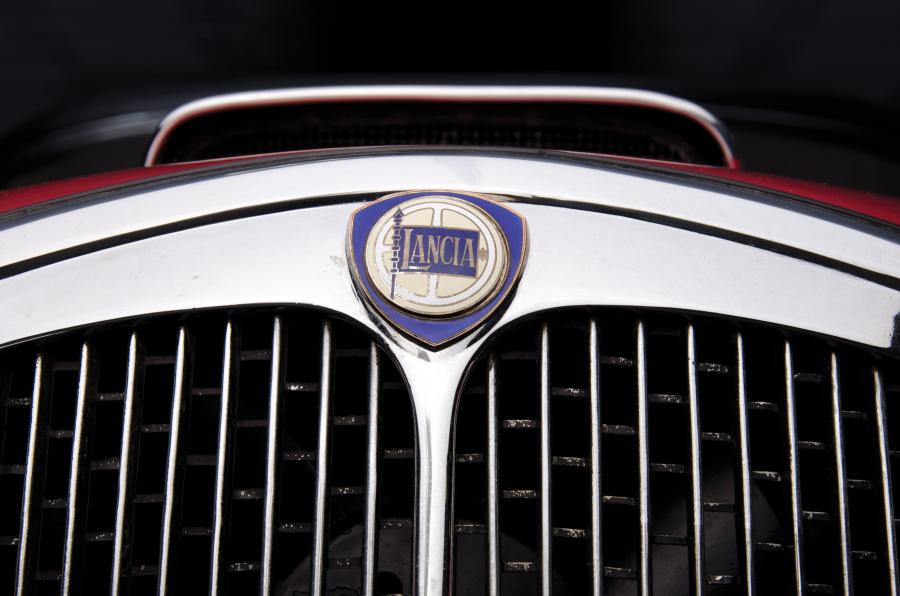  Lancia Aurelia B24 Spider America 1955 года  (фото 13 из 24)